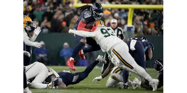 Même victoire dans le match 7 pour les Titans du Tennessee et les Packers de Green Bay